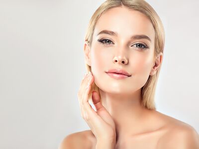 BioRevitalisering hos Esthetix Kosmetisk Klinik i Herning – stimuler hudens naturlige regenerering og opnå friskere, fastere og mere ungdommelig hud.